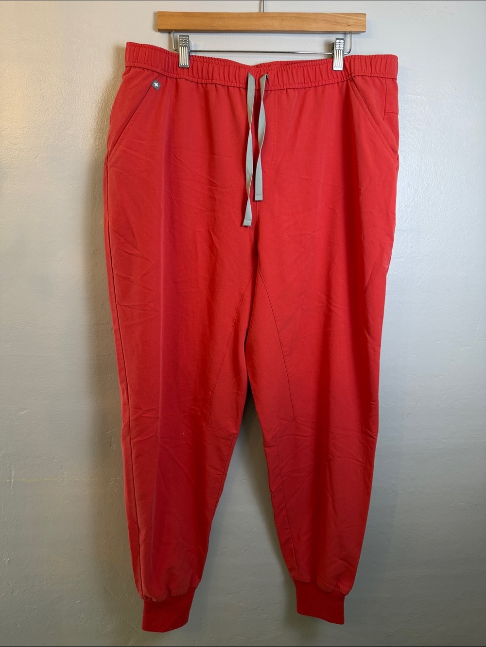 Figs Womens Coral Drawstring Joggers XXL